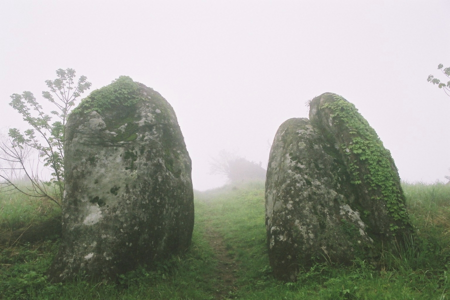 ���Q�R�R�����΁u�A�z�΁v