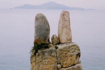 �m�n�u�`�������̗l�ȁu�v�w��v